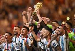 ảnh chụp màn hình bóng đá anh và argentina