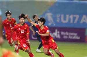 ảnh chụp màn hình bóng đá u17 việt nam và uae