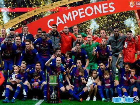 ảnh chụp màn hình eibar đấu với câu lạc bộ bóng đá nữ barcelona