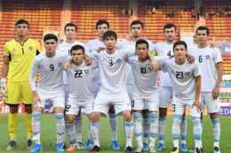 ảnh chụp màn hình người chơi đội tuyển bóng đá quốc gia uzbekistan