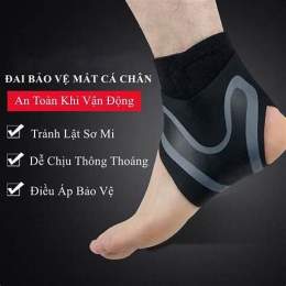 băng quấn cổ chân đá bóng