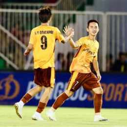 bóng đá hoàng anh gia lai