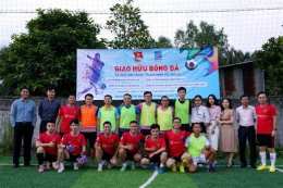 giao diện app giao hữu bóng đá hôm nay