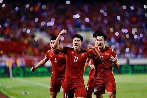 hướng dẫn sử dụng huyền thoại bóng đá