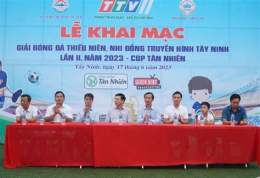 tính năng nổi bật kịch bản khai mạc giải bóng đá