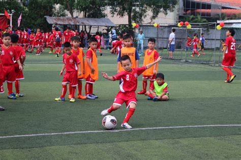 tính năng nổi bật lớp học bóng đá trẻ em ở tphcm