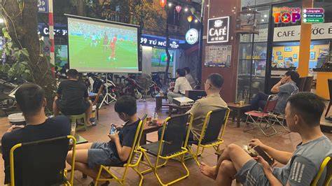 tính năng nổi bật quán cafe xem bóng đá gần đây